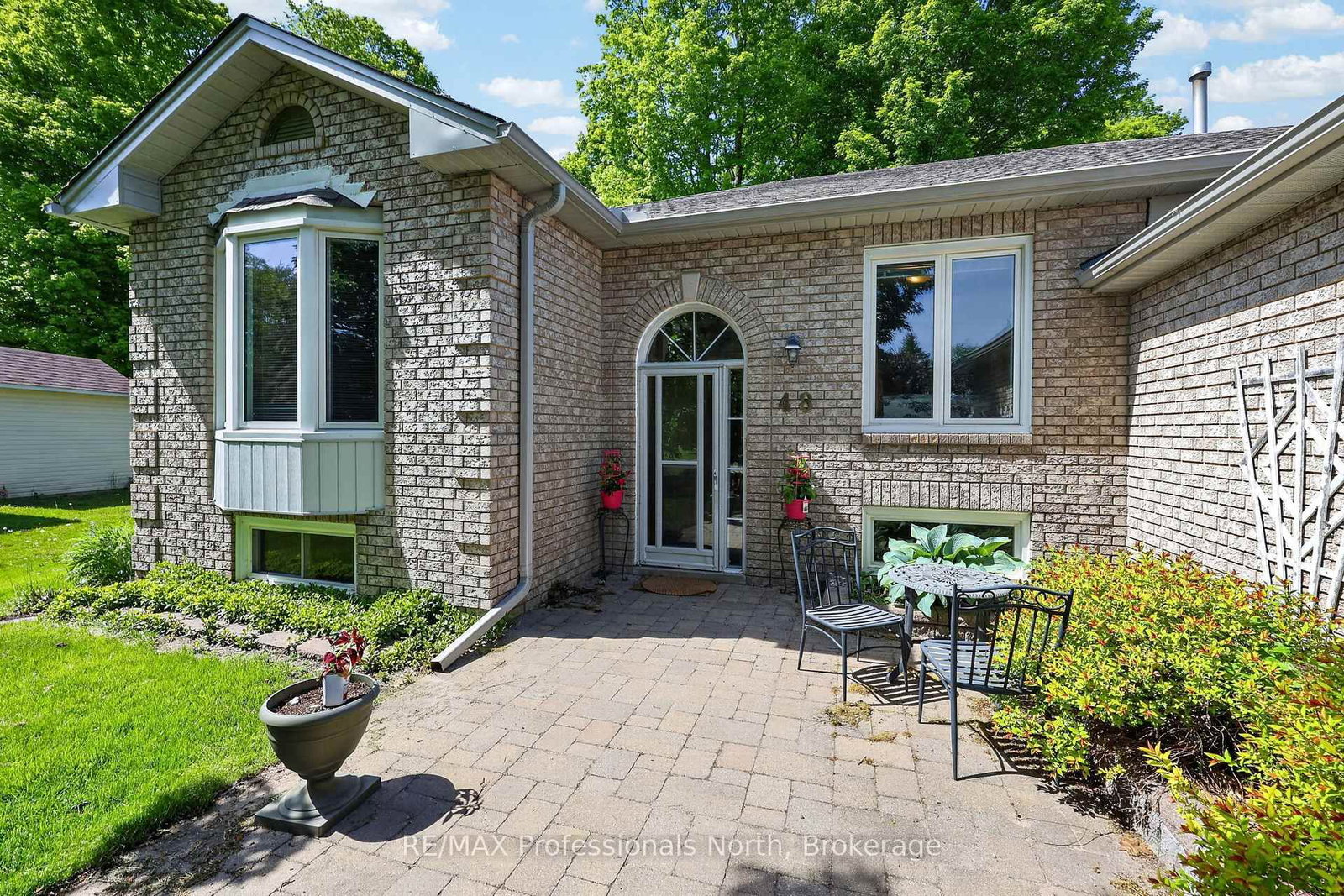 48 Fairway Crescent • Wasaga Beach, ON photo 5