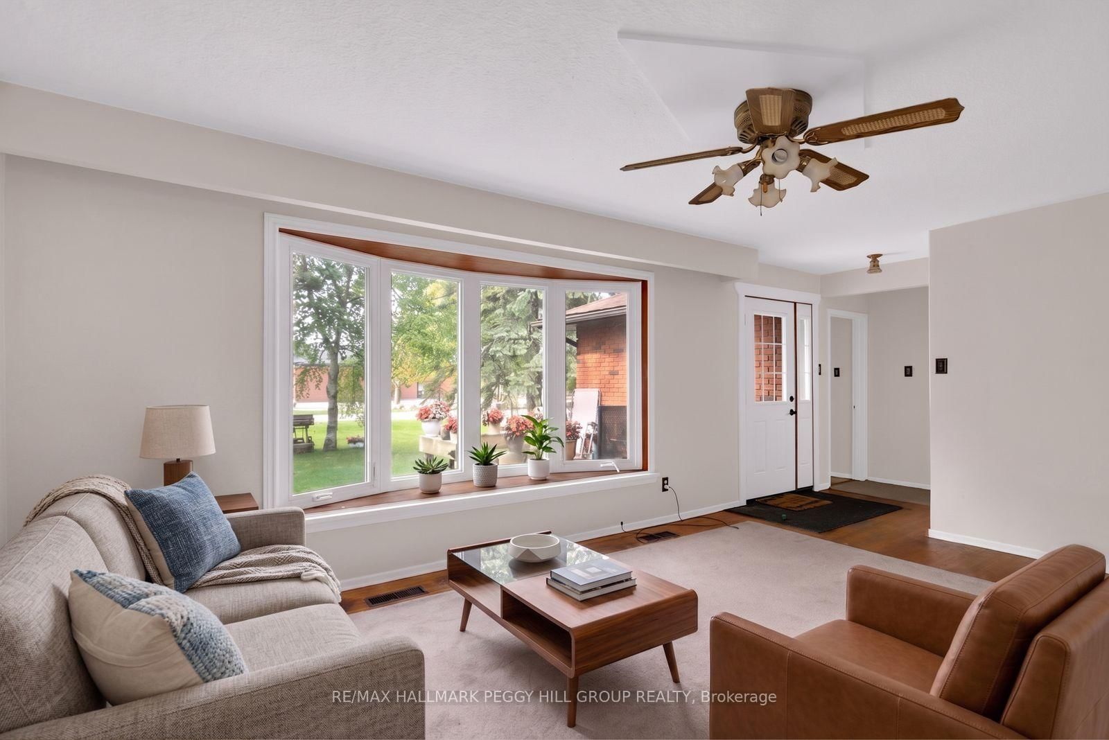 3 Maguire Avenue • Springwater, ON photo 6