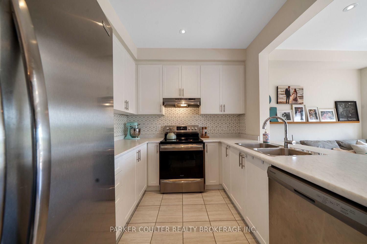 309 Atkinson Street • Clearview, ON photo 12