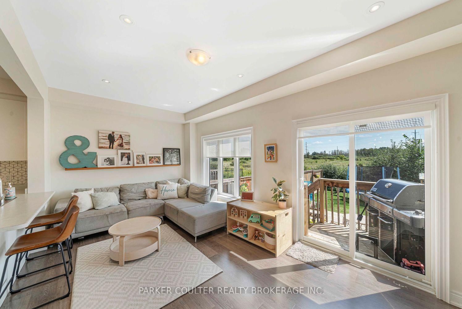 309 Atkinson Street • Clearview, ON photo 20