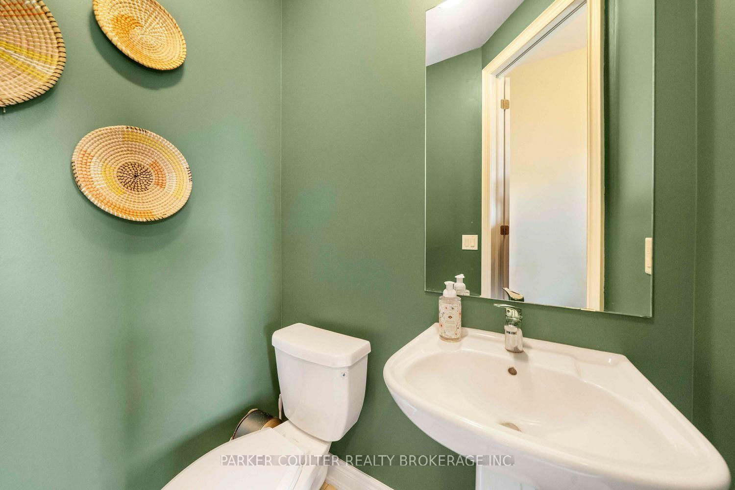 309 Atkinson Street • Clearview, ON photo 24