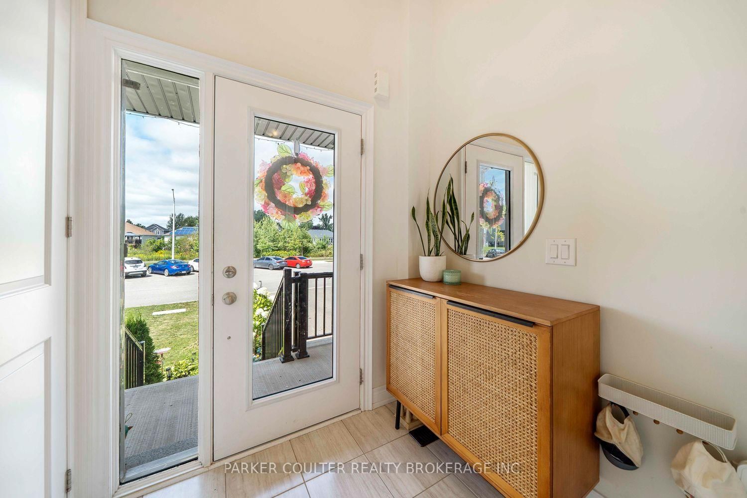 309 Atkinson Street • Clearview, ON photo 6