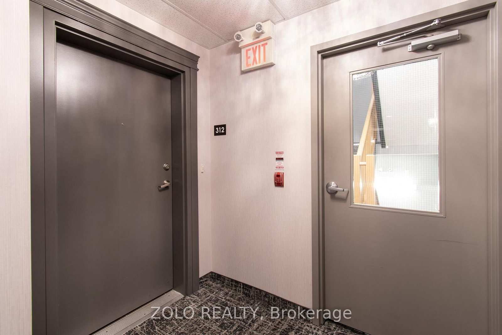 41 Ferndale Drive S • #312 • Barrie, ON photo 14