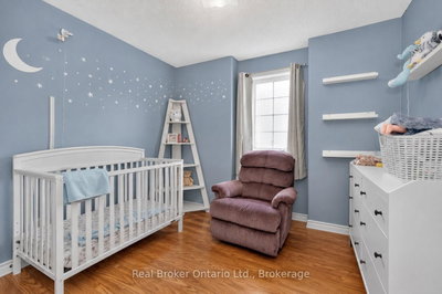 11 Campbell Court • Springwater, ON photo 9