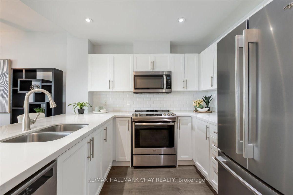 2 Toronto Street • #605 • Barrie, ON photo 10