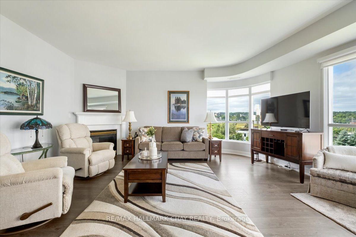 2 Toronto Street • #605 • Barrie, ON photo 16
