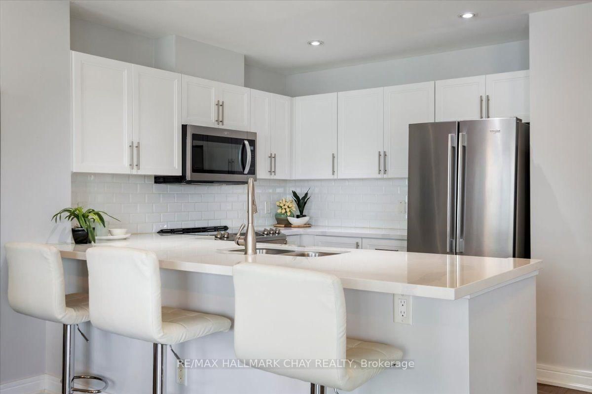 2 Toronto Street • #605 • Barrie, ON photo 9