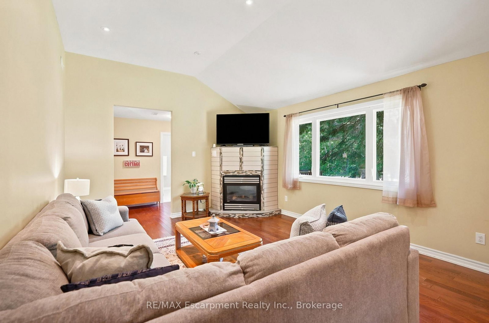 16 Hiawatha Road • Tiny, ON photo 17