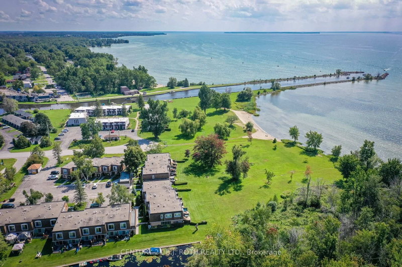 Unit 10 - 2 Paradise Boulevard