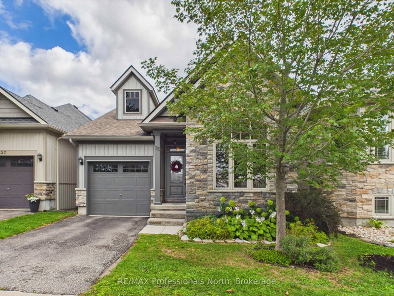35 Canterbury Circle
