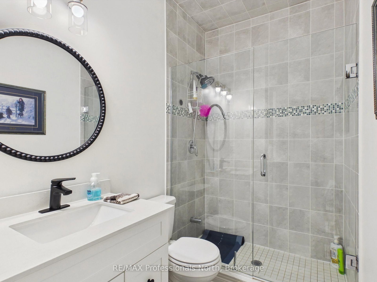 35 Canterbury Circle • Orillia, ON photo 14