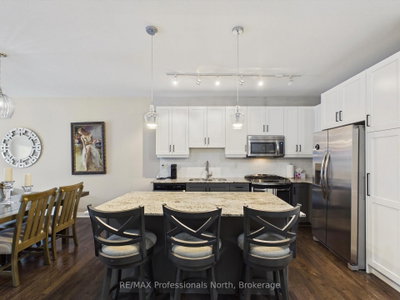35 Canterbury Circle • Orillia, ON photo 9