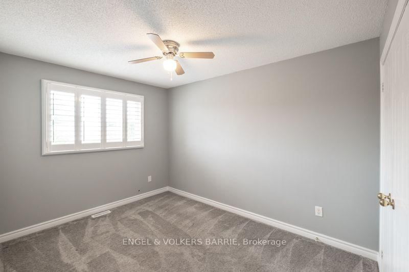 94 Ferguson Drive • Barrie, ON photo 16