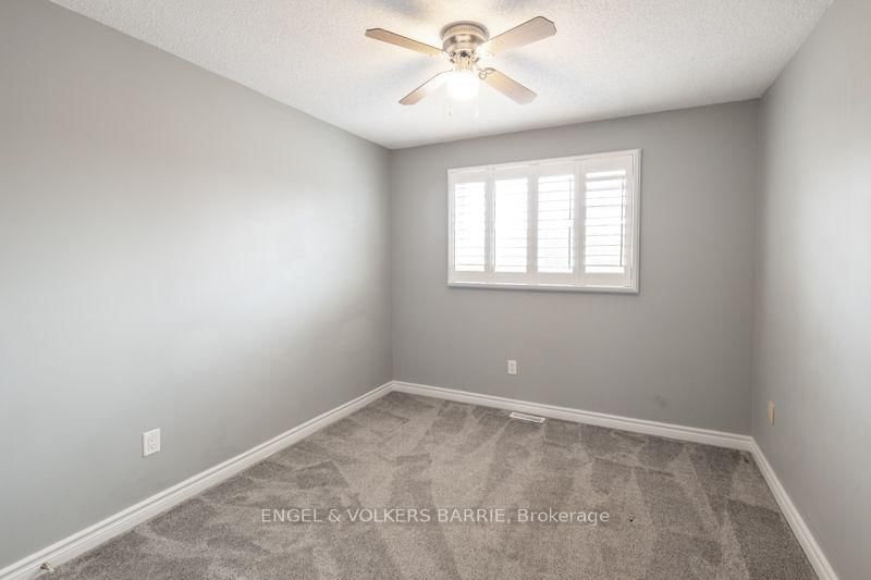 94 Ferguson Drive • Barrie, ON photo 17