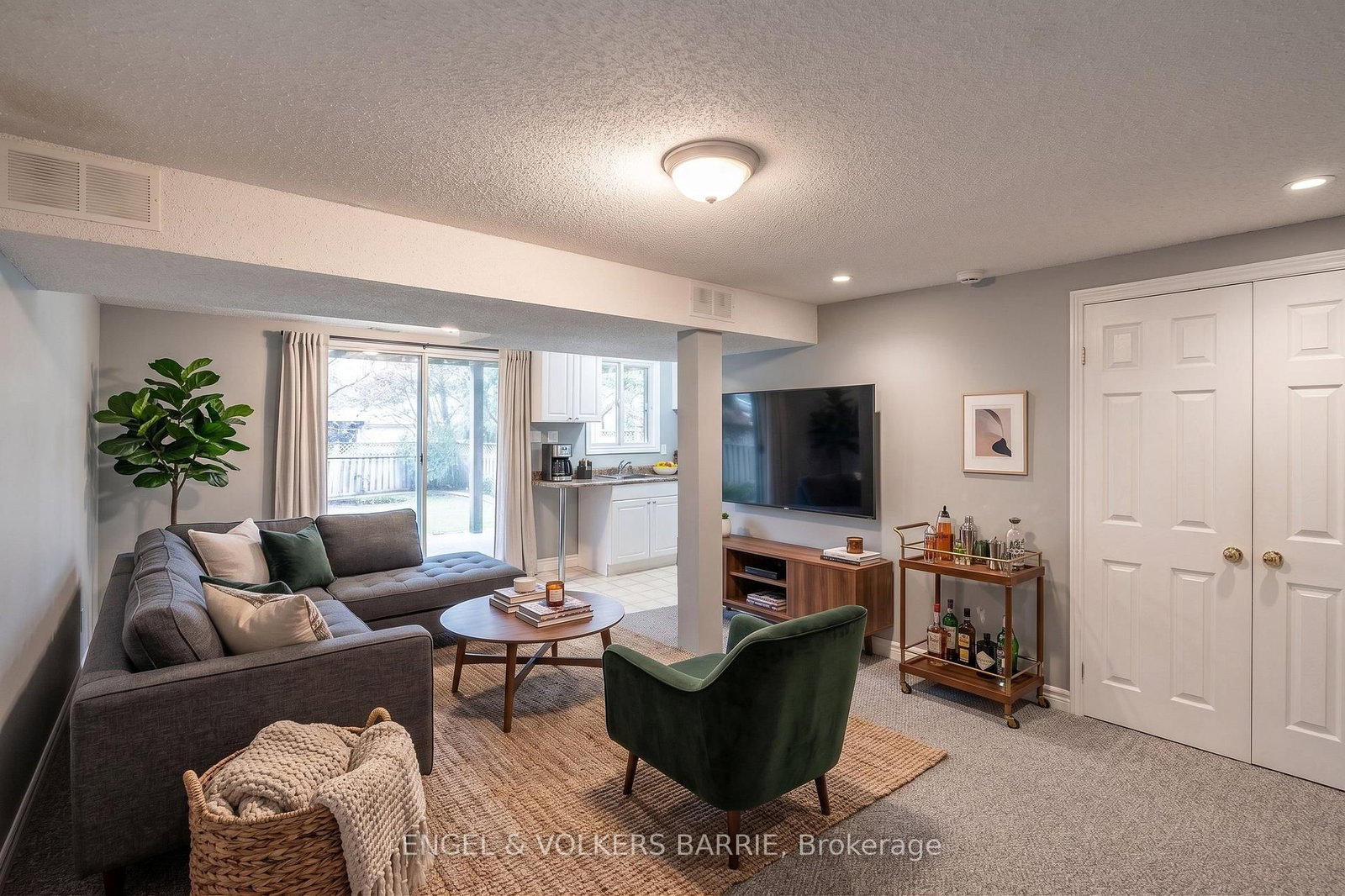 94 Ferguson Drive • Barrie, ON photo 19