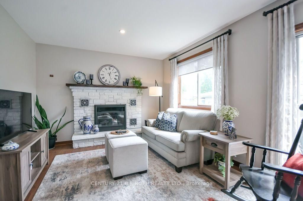 377 MARY Street • Orillia, ON photo 13
