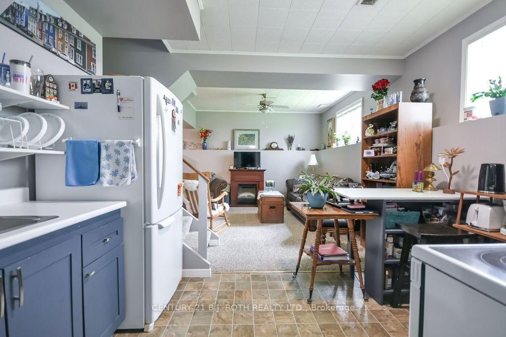377 MARY Street • Orillia, ON photo 31