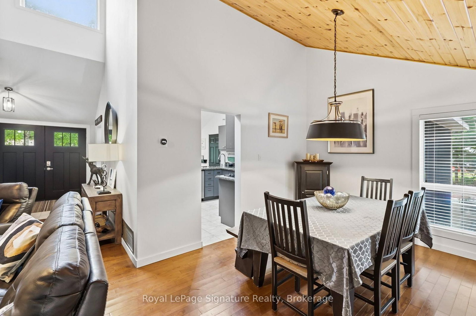 40 51ST Street N • Wasaga Beach, ON photo 8