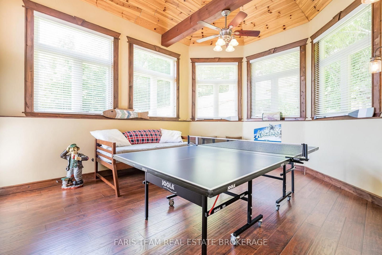 375 Champlain Road • Penetanguishene, ON photo 16