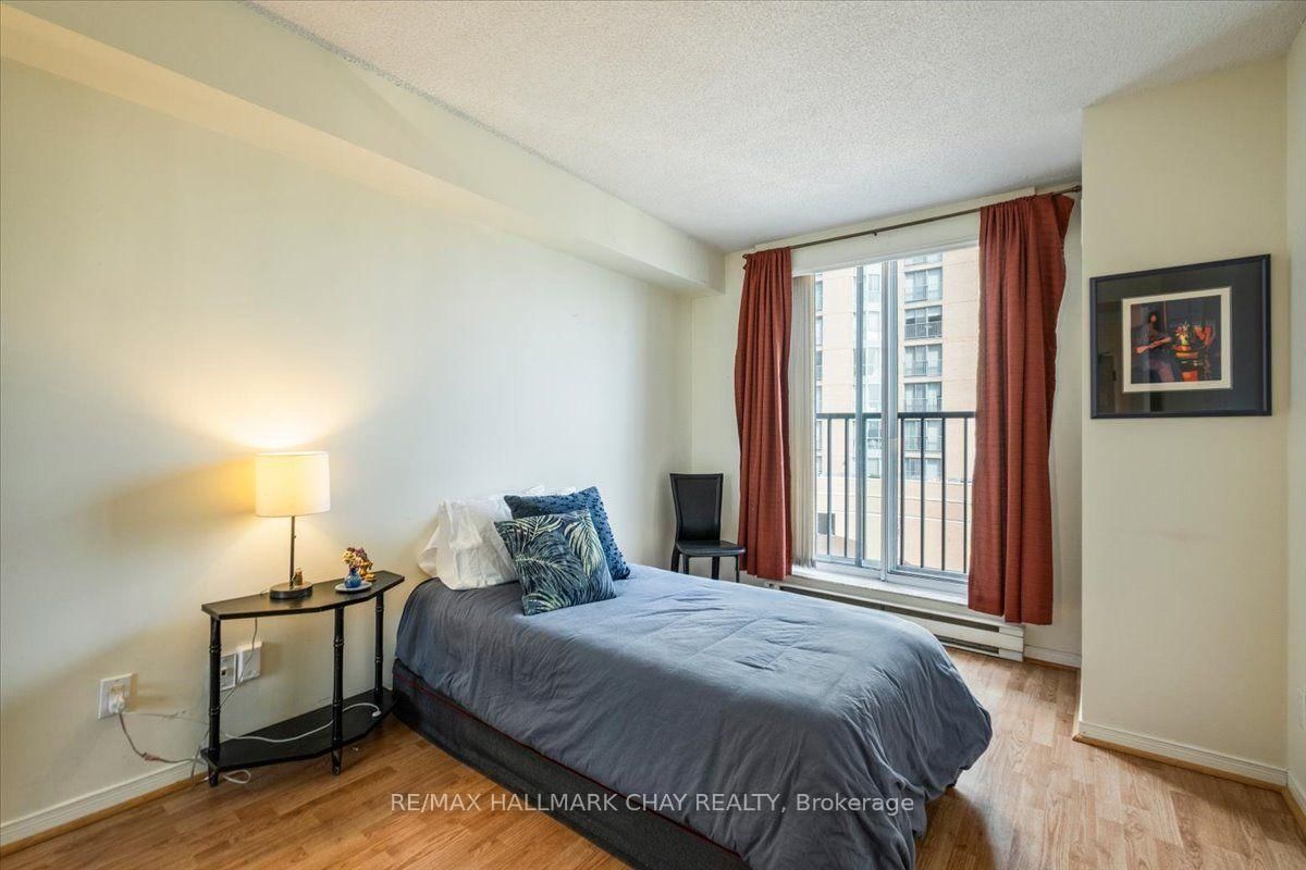 140 Dunlop Street E • #407 • Barrie, ON photo 25