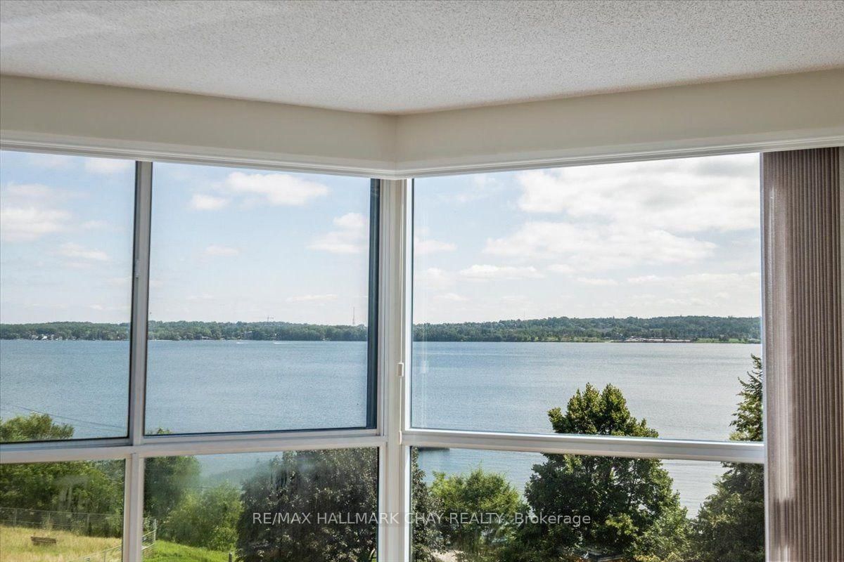 140 Dunlop Street E • #407 • Barrie, ON photo 31