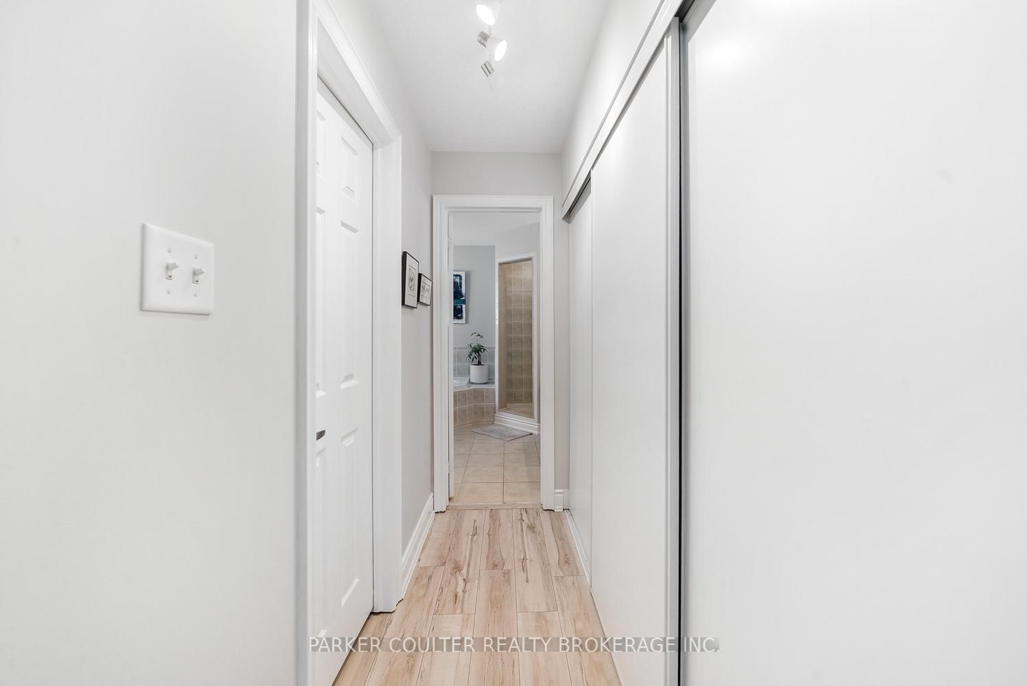 53 Tudor Crescent • Barrie, ON photo 34