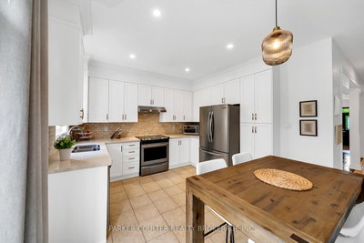 53 Tudor Crescent • Barrie, ON photo 9