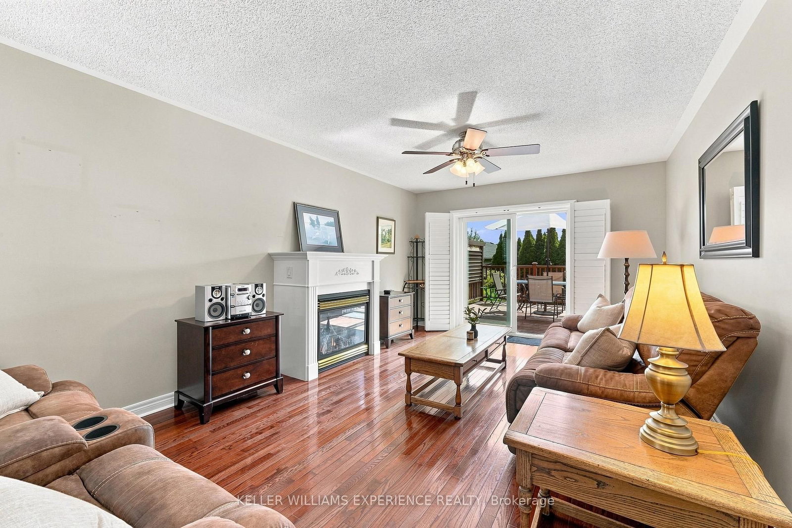 7 Stanley Street • Barrie, ON photo 14