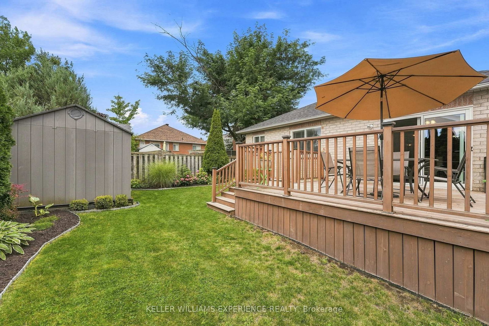 7 Stanley Street • Barrie, ON photo 38