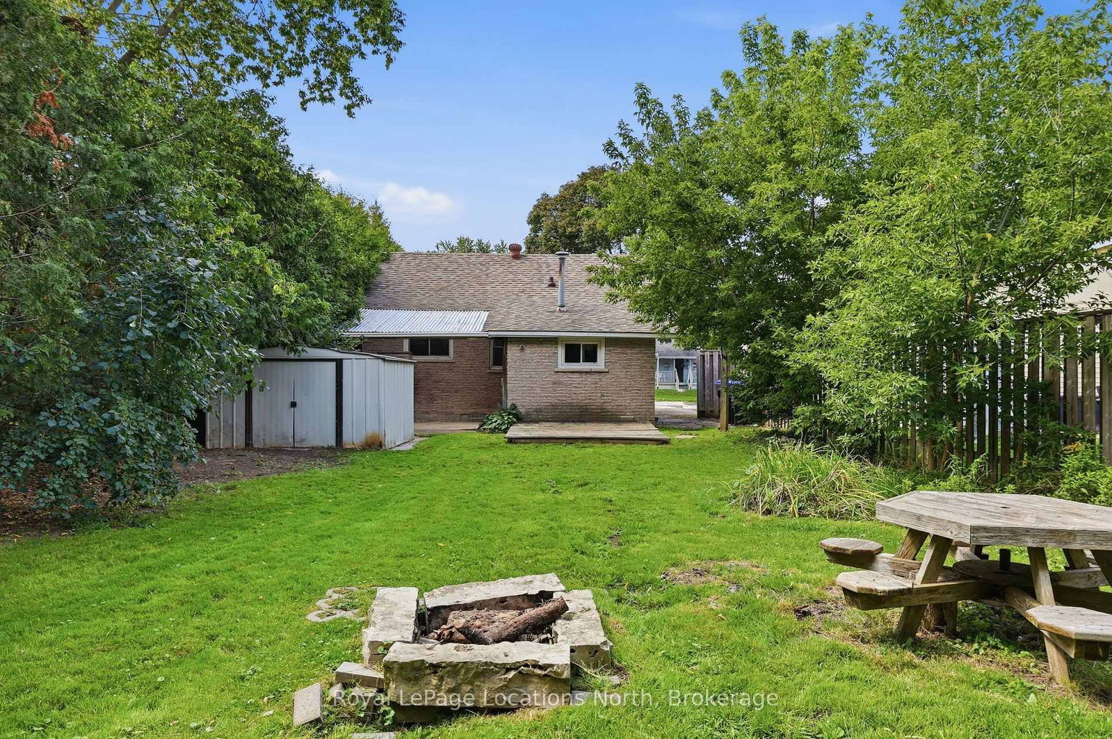 515 MAPLE Street • Collingwood, ON photo 22