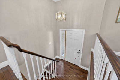 60 Willow Landing Road • Springwater, ON photo 5