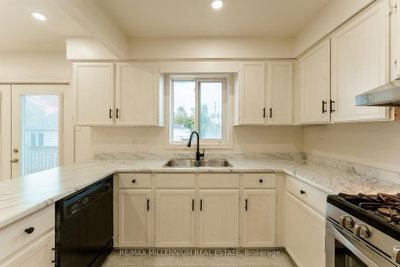 117 Rose Street • Barrie, ON photo 9