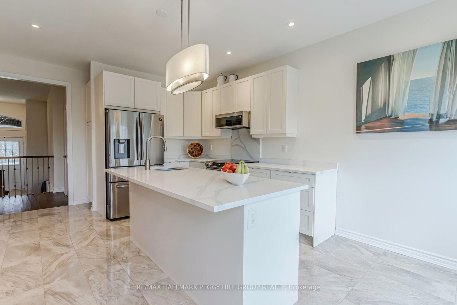82 Diamond Valley Drive • Oro-Medonte, ON photo 5