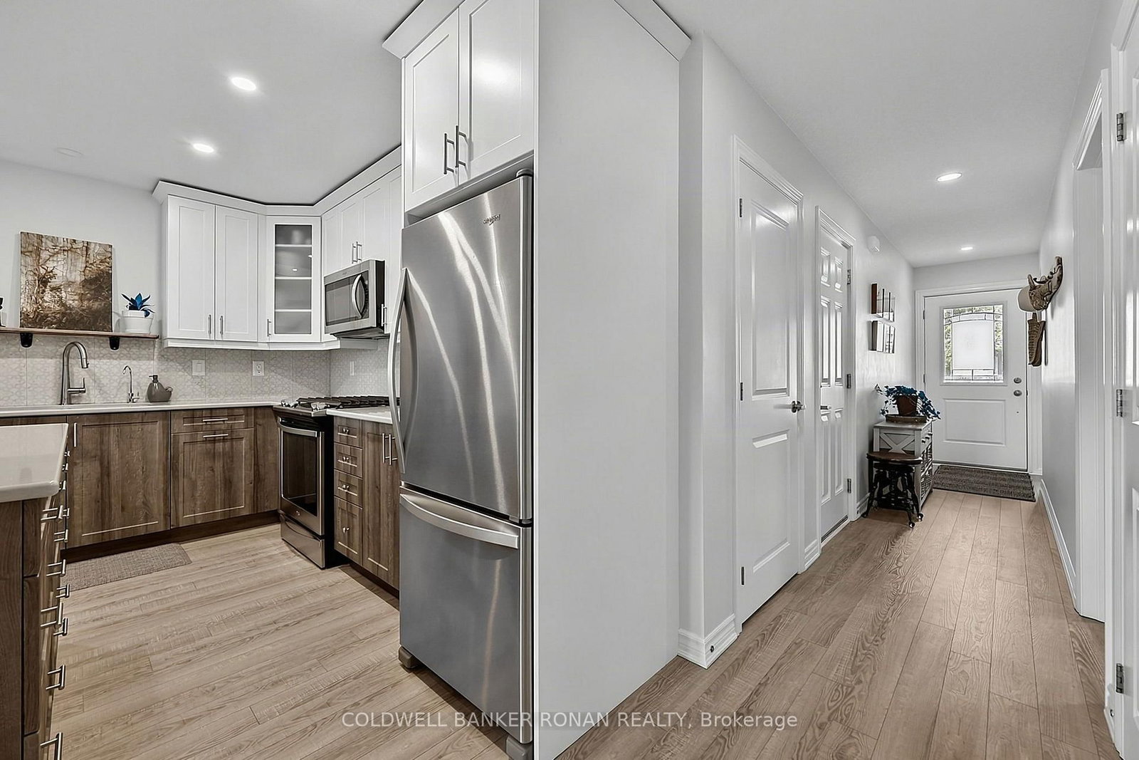 82 Ivy Crescent • Wasaga Beach, ON photo 5