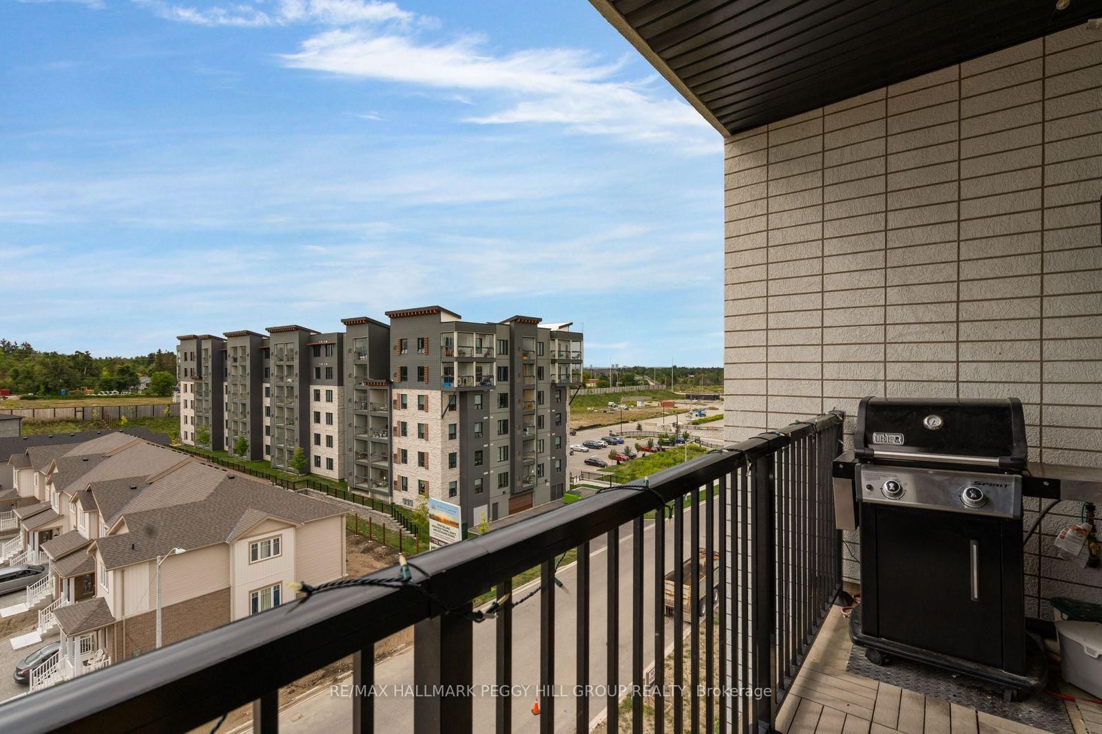 10 Culinary Lane • #602 • Barrie, ON photo 11