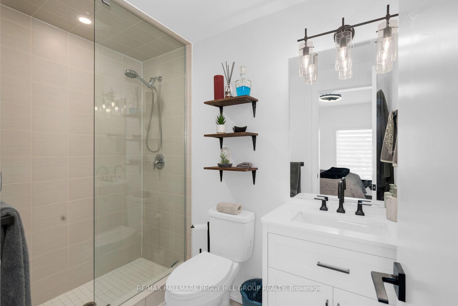 10 Culinary Lane • #602 • Barrie, ON photo 8