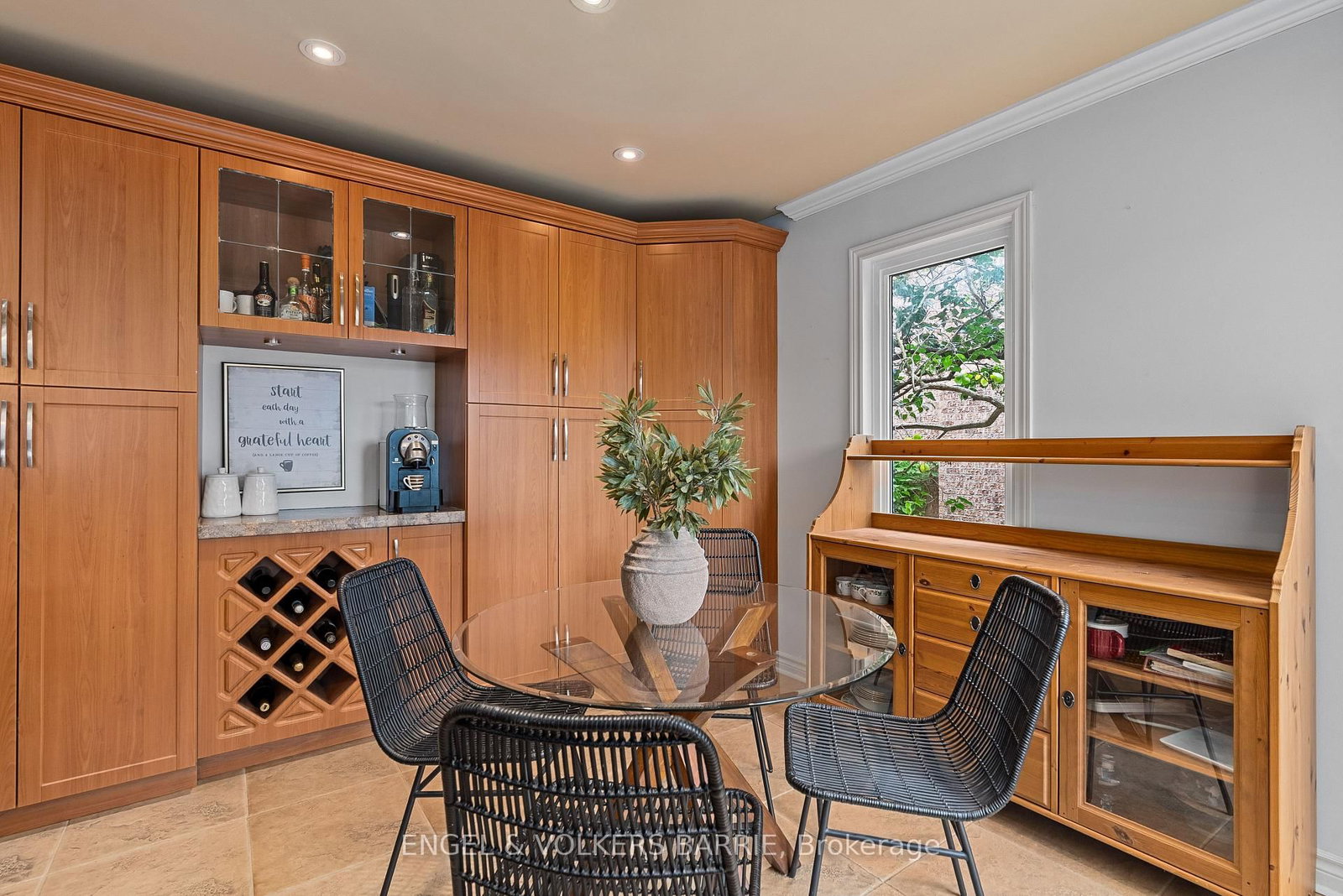 19 Grand Forest Drive • Barrie, ON photo 14