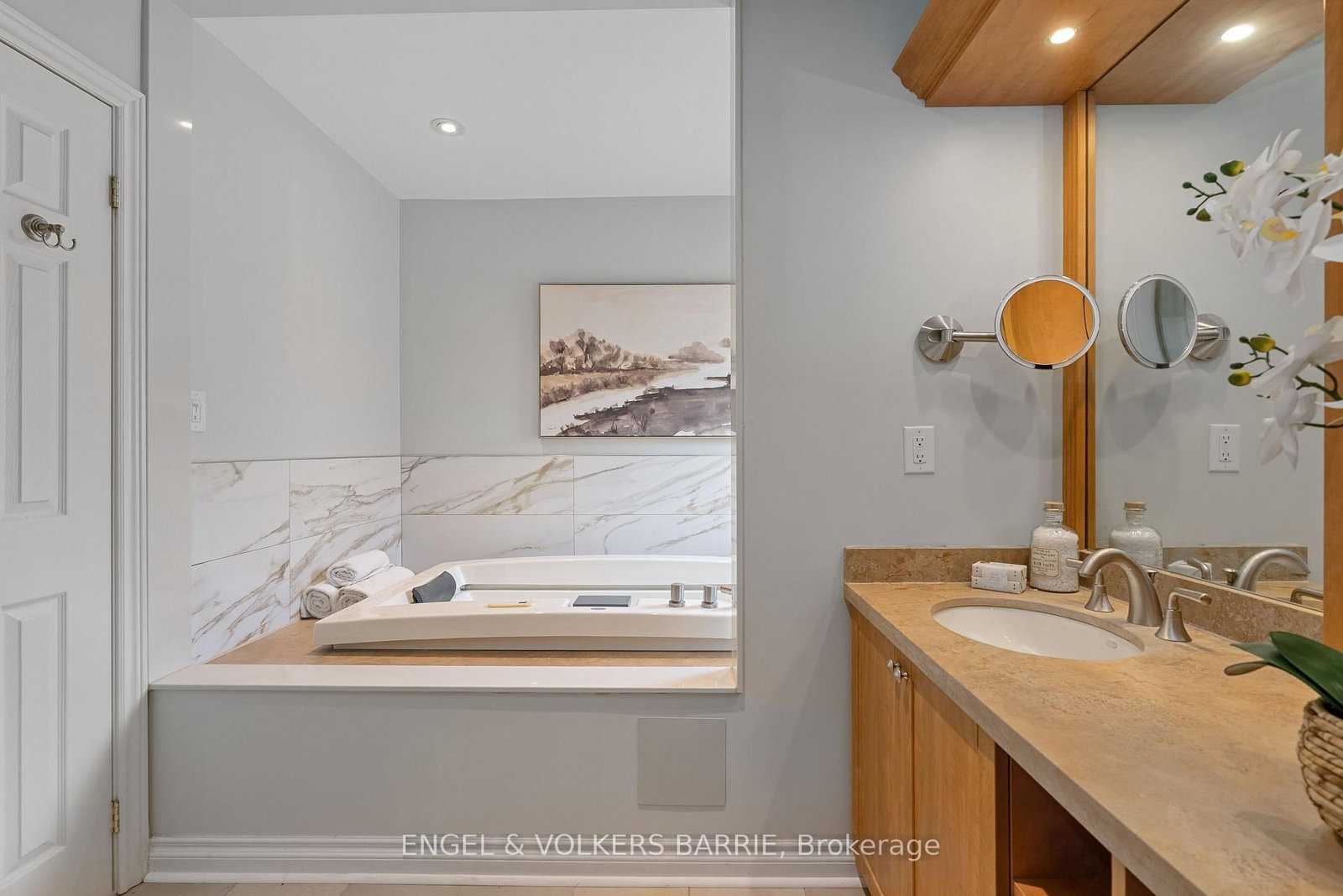 19 Grand Forest Drive • Barrie, ON photo 25