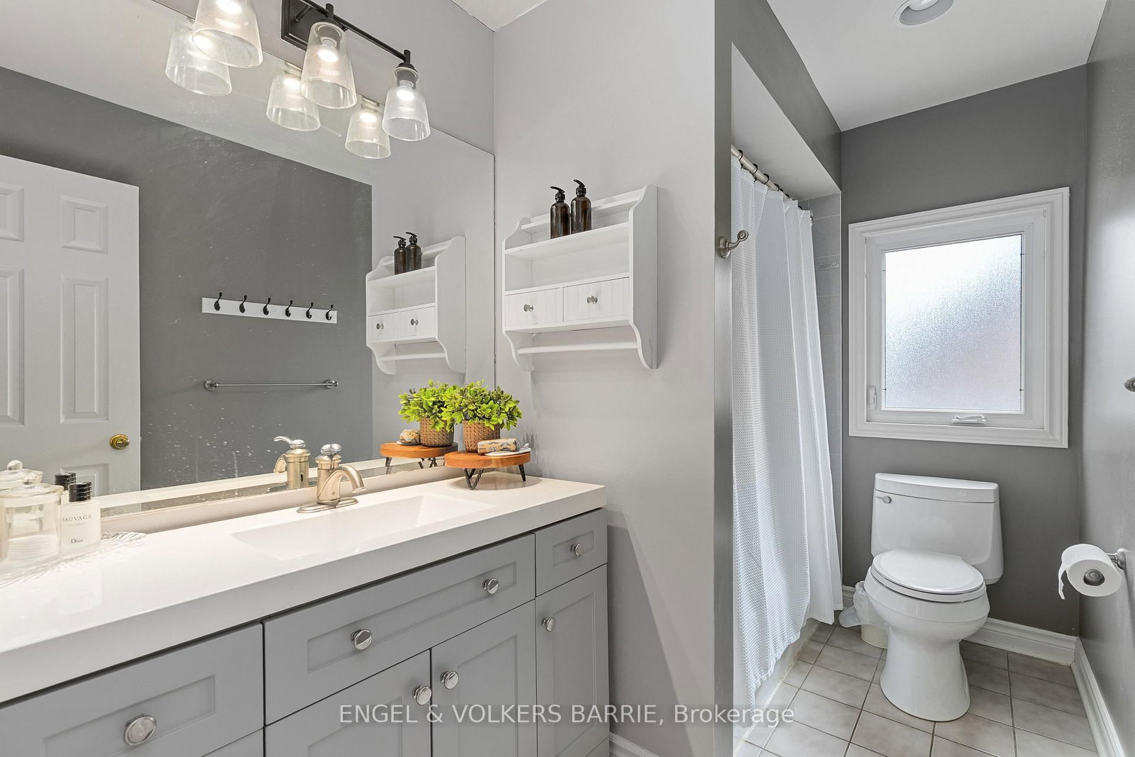 19 Grand Forest Drive • Barrie, ON photo 27