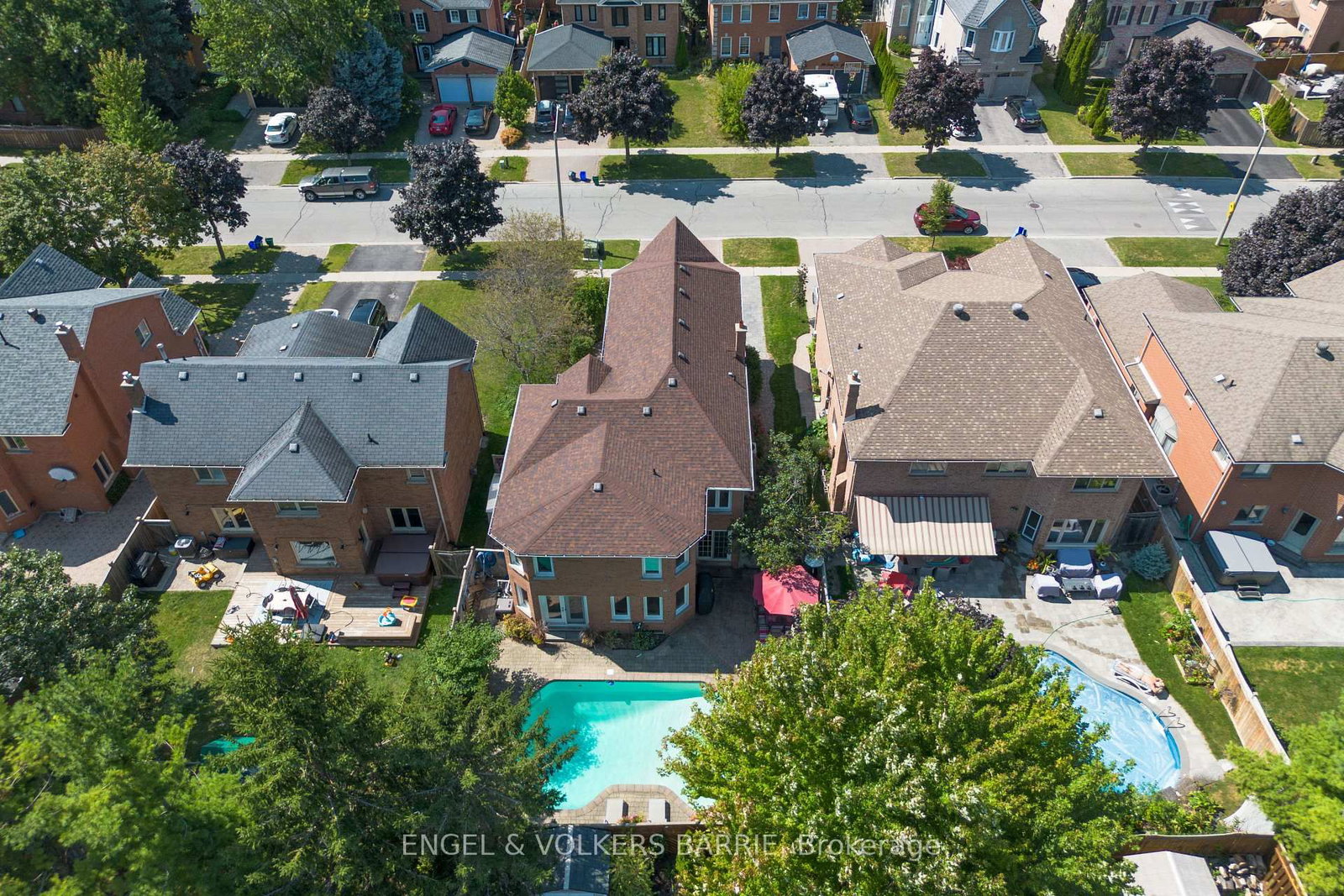 19 Grand Forest Drive • Barrie, ON photo 46