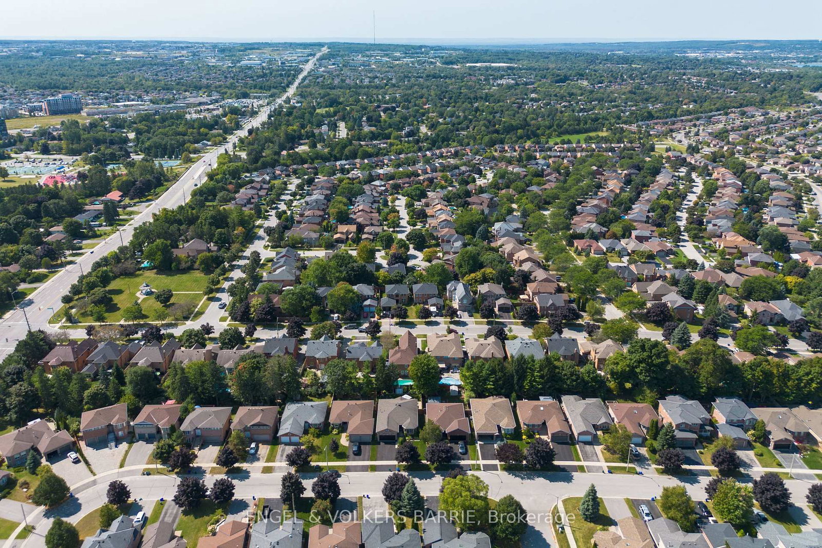 19 Grand Forest Drive • Barrie, ON photo 48