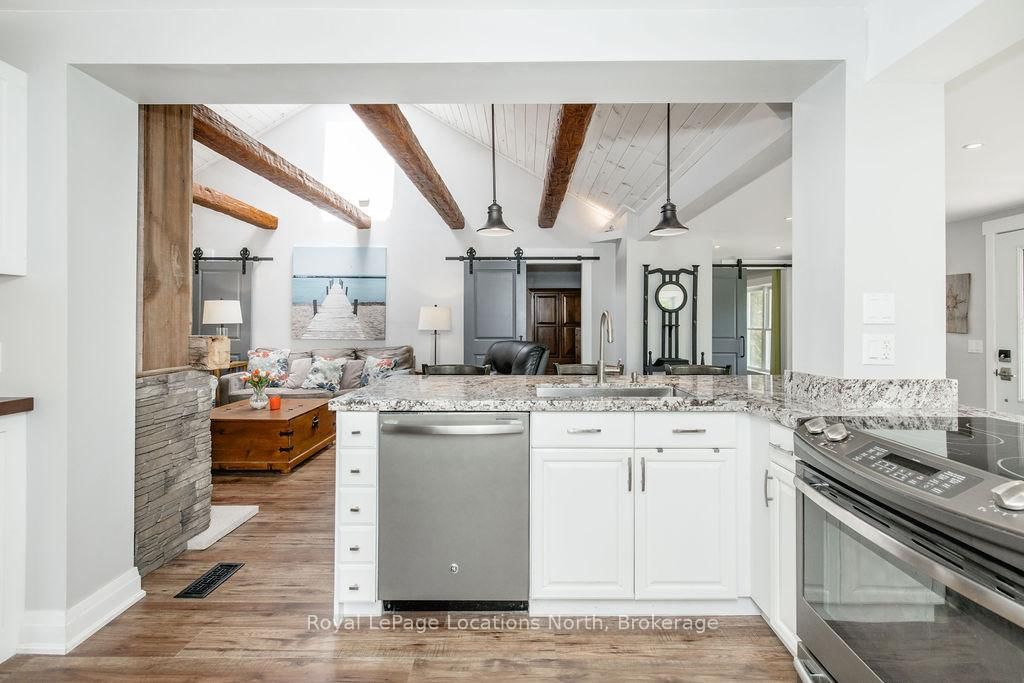 34 Glenwood Drive • Wasaga Beach, ON photo 18