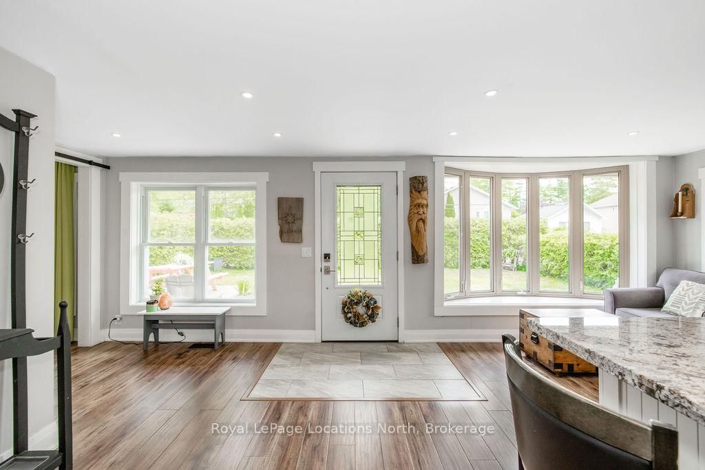 34 Glenwood Drive • Wasaga Beach, ON photo 9