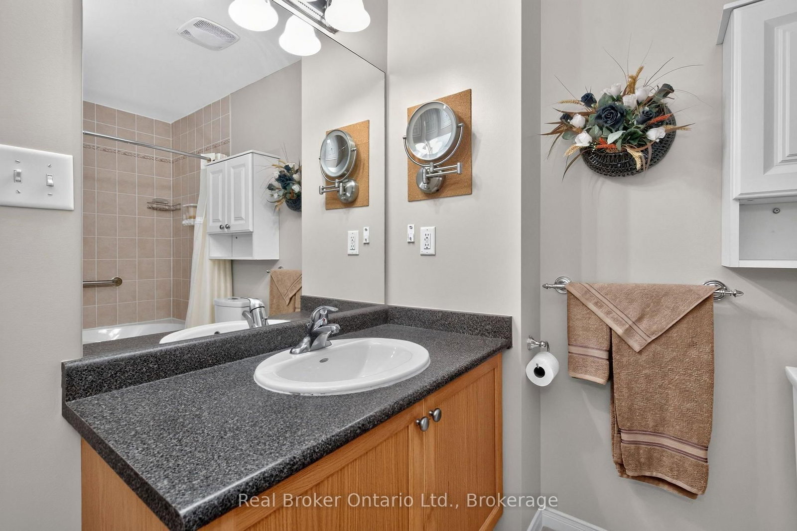 140 Southwinds Crescent • Midland, ON photo 23