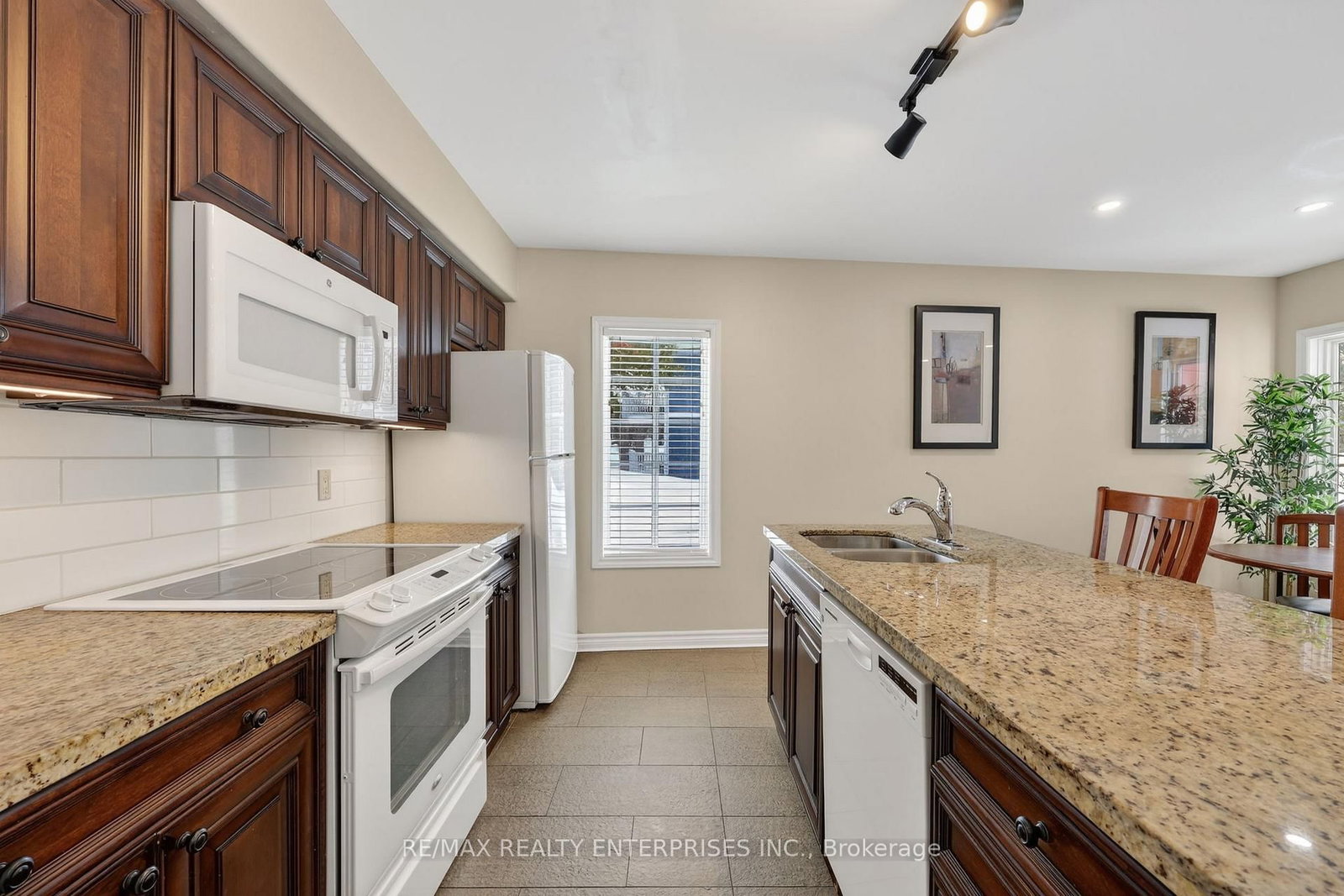 90 Highland Drive • #2014/15 • Oro-Medonte, ON photo 8