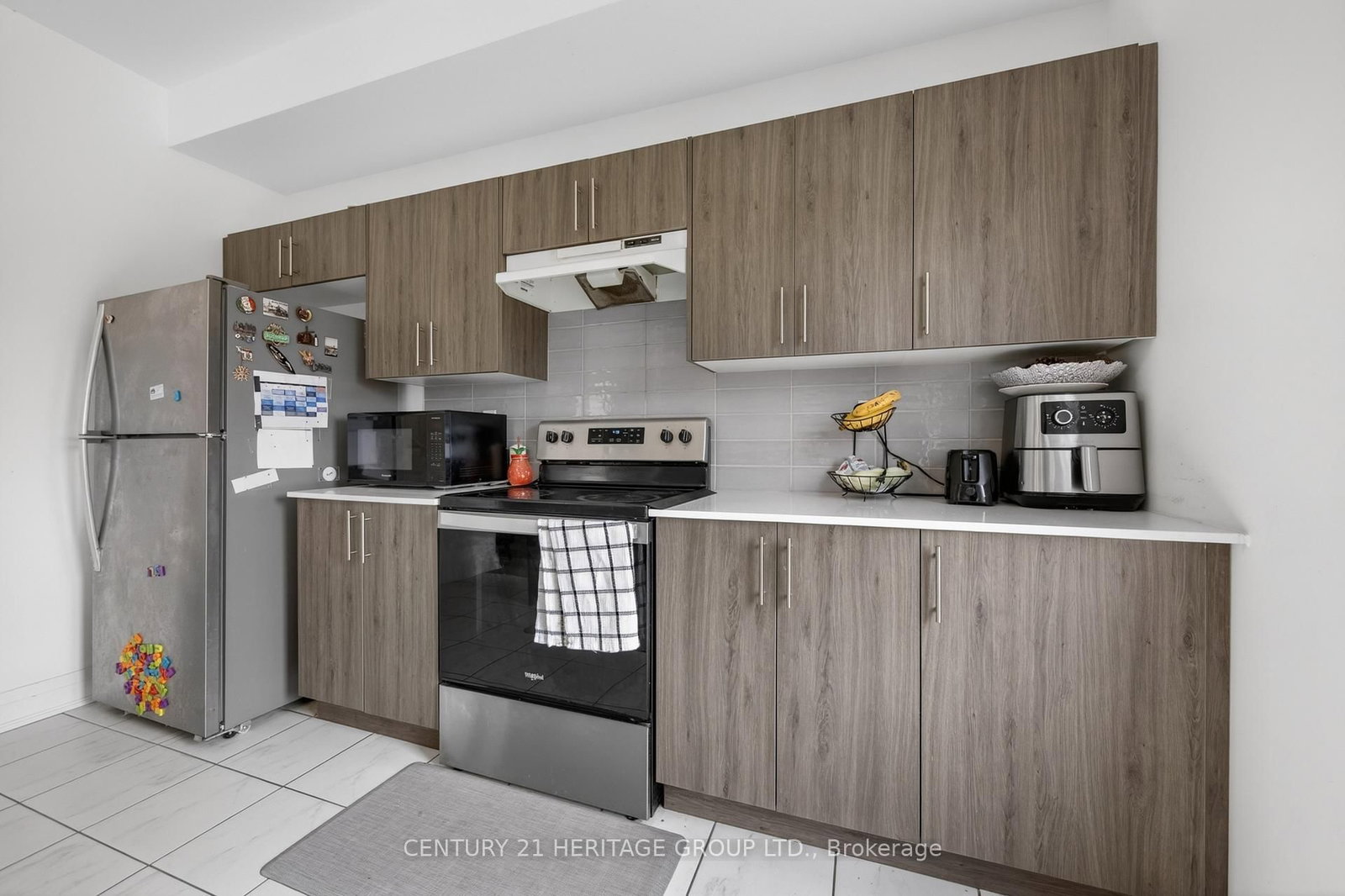 90 Brown Bear Street • Barrie, ON photo 13