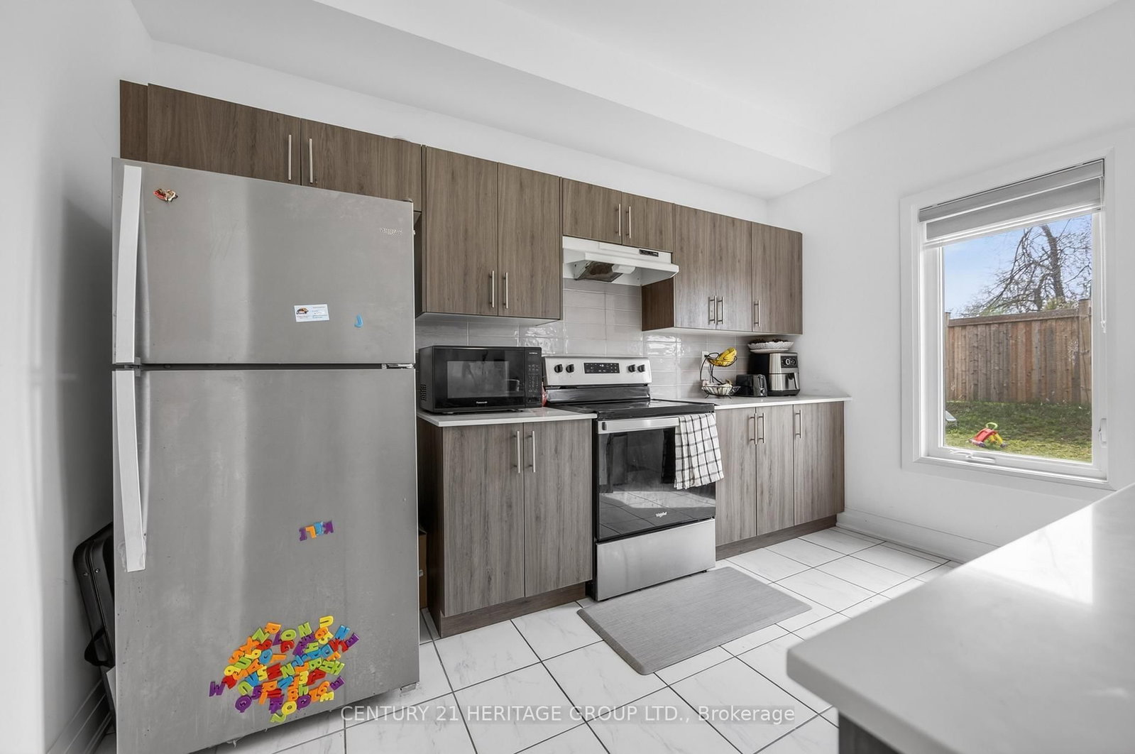 90 Brown Bear Street • Barrie, ON photo 14