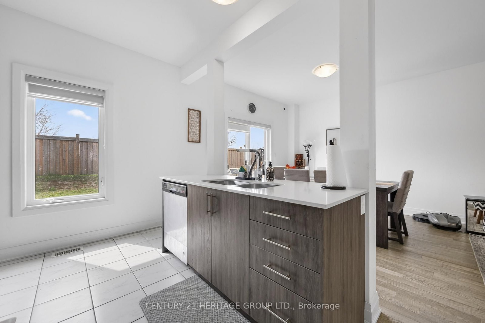 90 Brown Bear Street • Barrie, ON photo 15