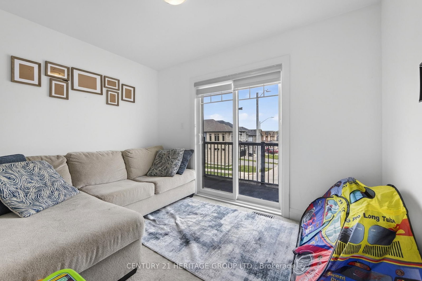 90 Brown Bear Street • Barrie, ON photo 19