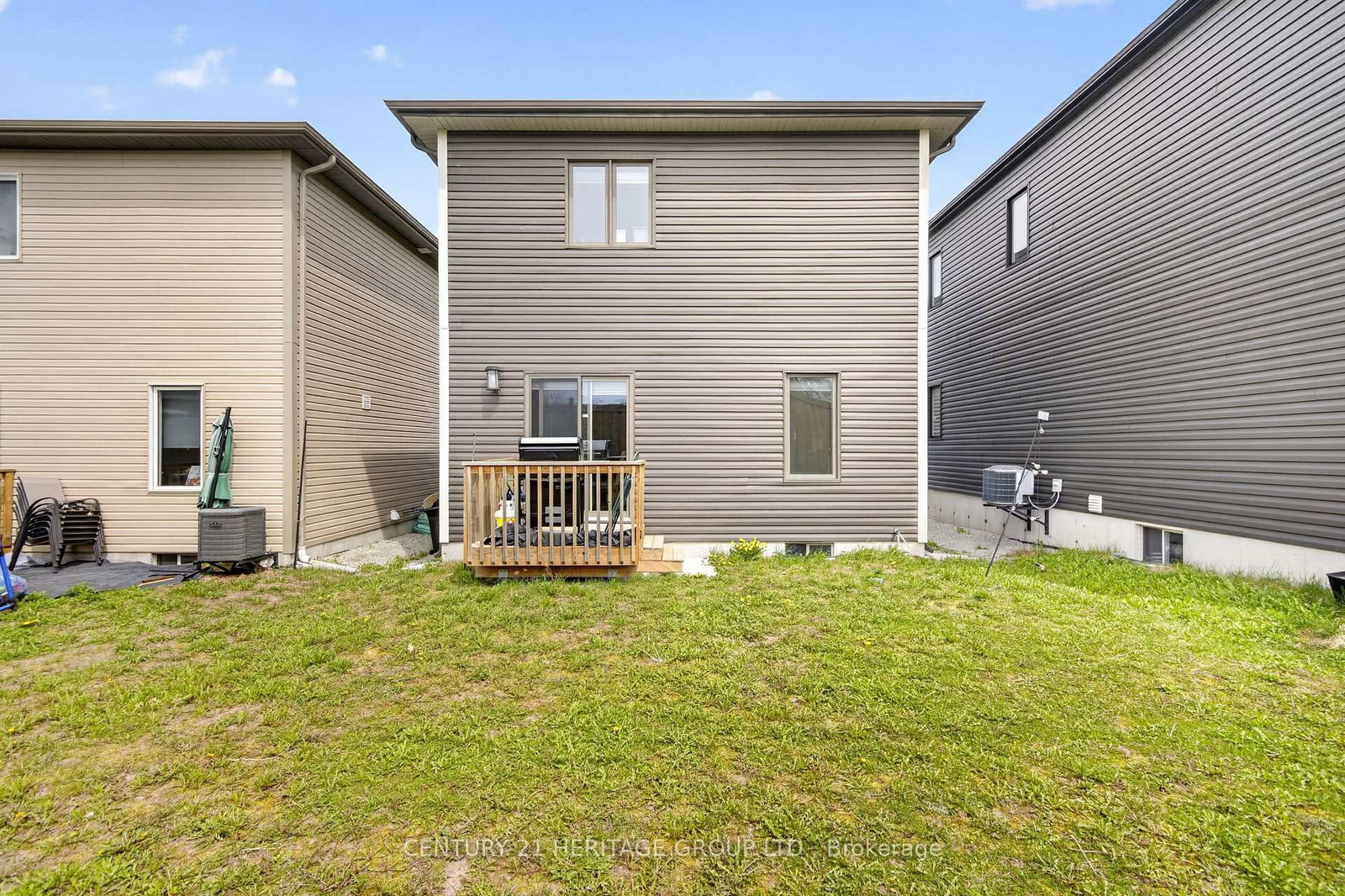90 Brown Bear Street • Barrie, ON photo 34